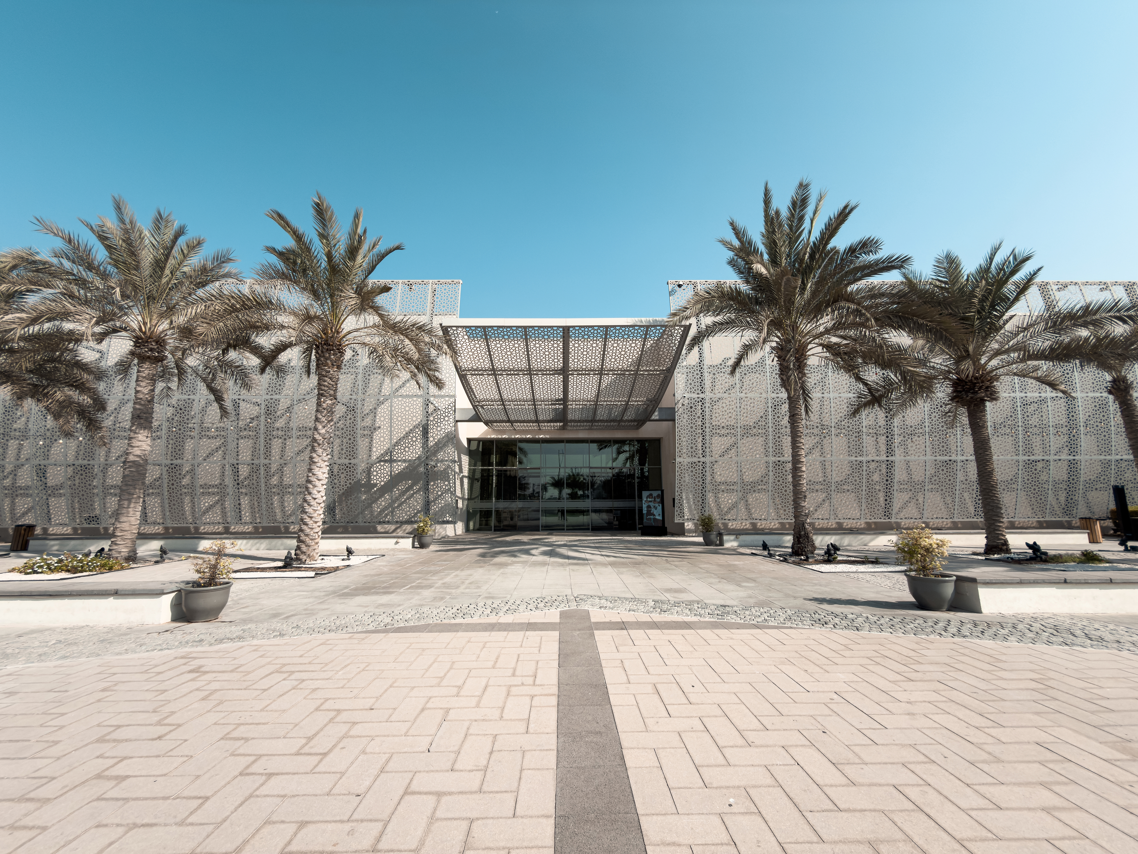 Manarat Al Saadiyat exterior arrival