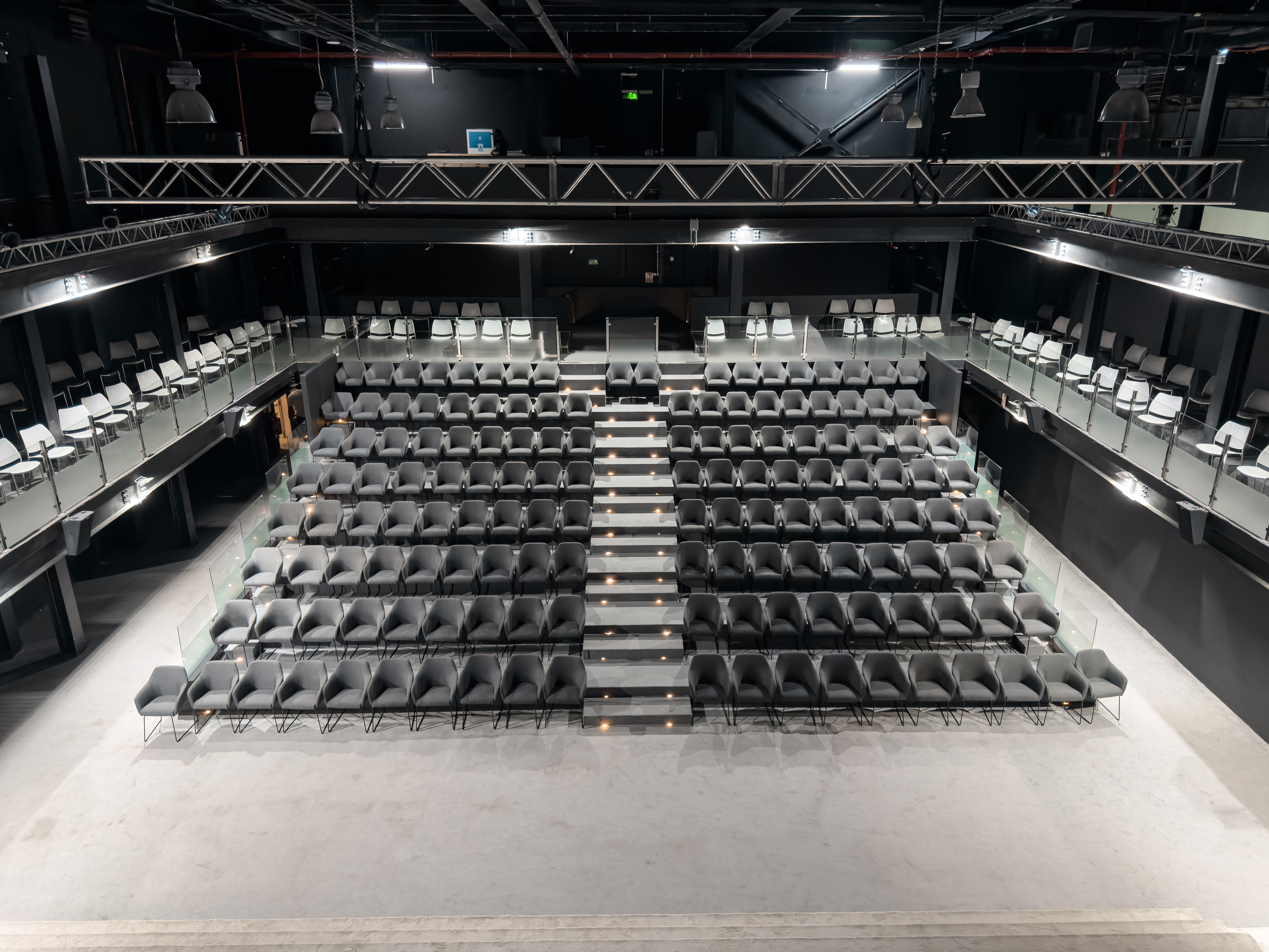 Manarat Al Saadiyat theatre seating