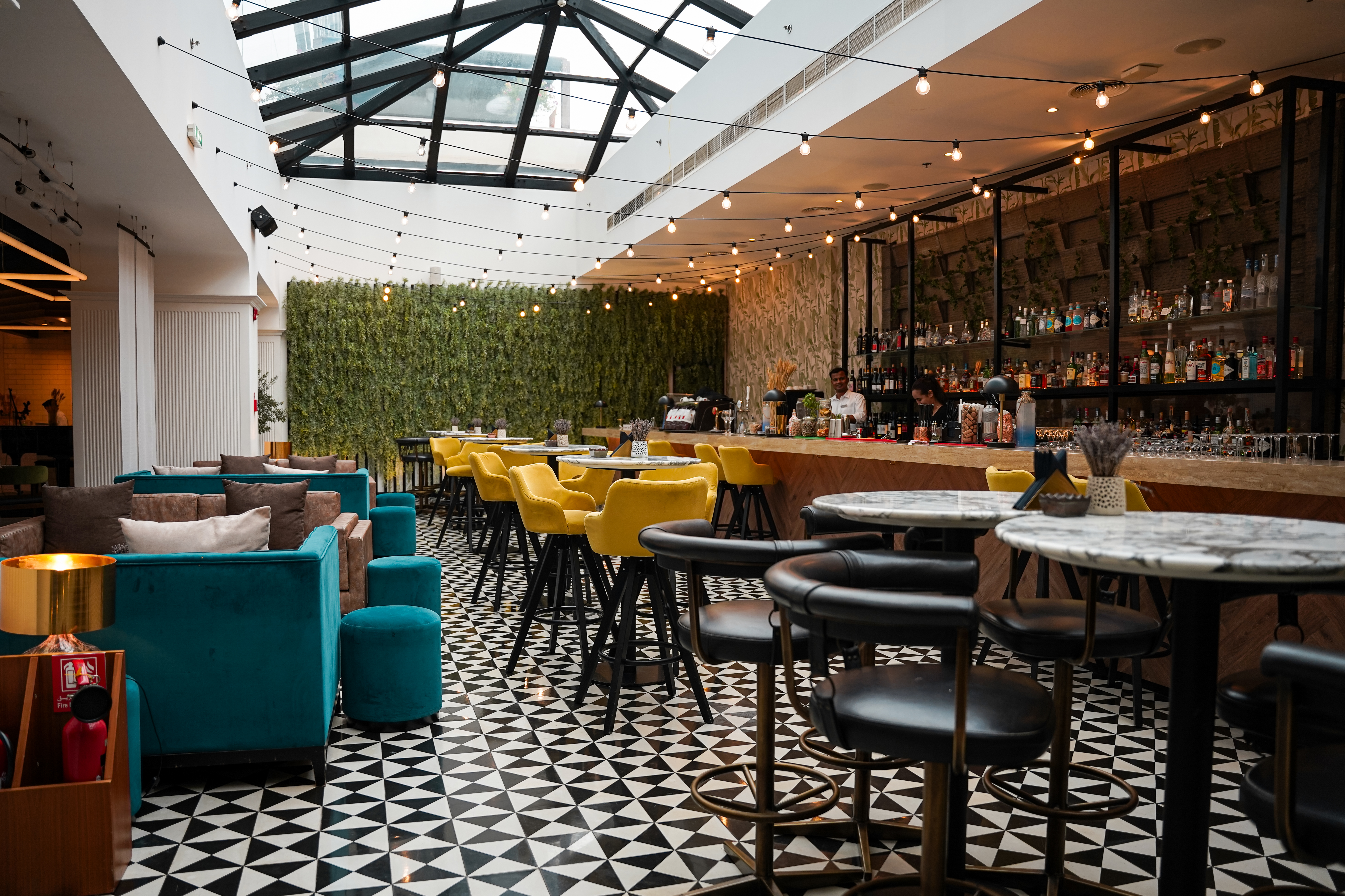Bar and lounge area at Fairmont Bab Al Bahr.