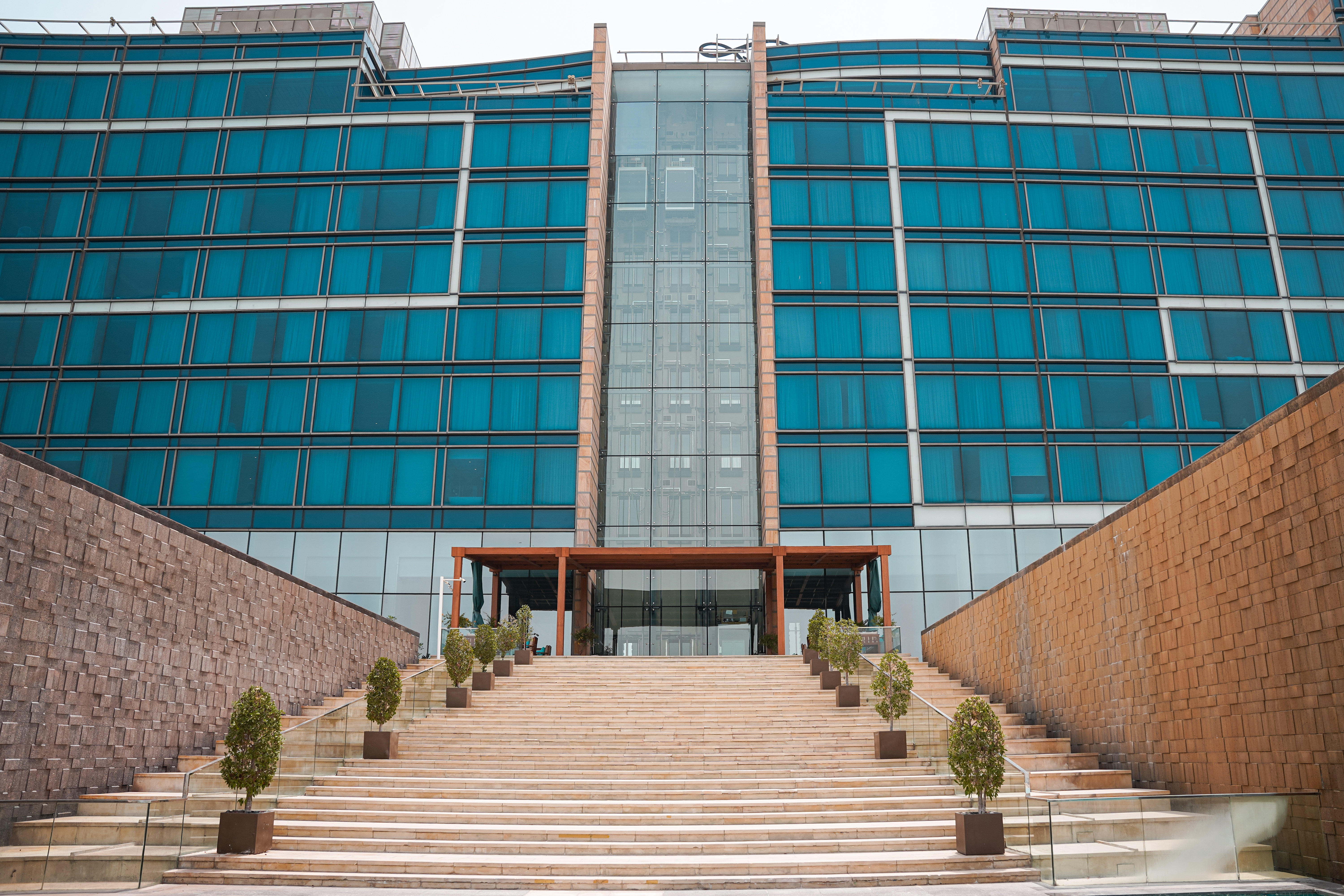 Statement staircase arrival at Fairmont Bab Al Bahr.